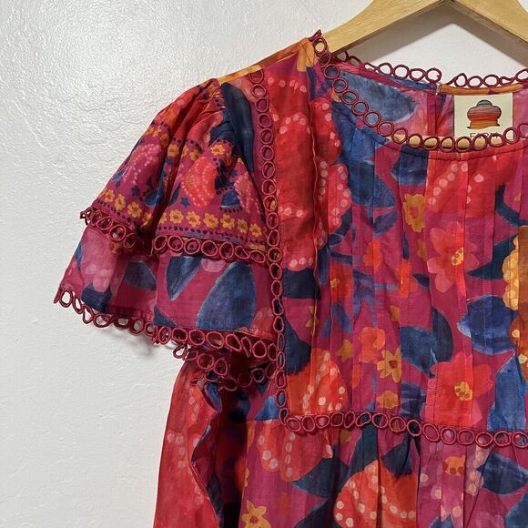 Farm Rio Floral Dream Lightweight Semi Sheer Top Size M Red Tropical Summer NEW - Picture 4 of 12